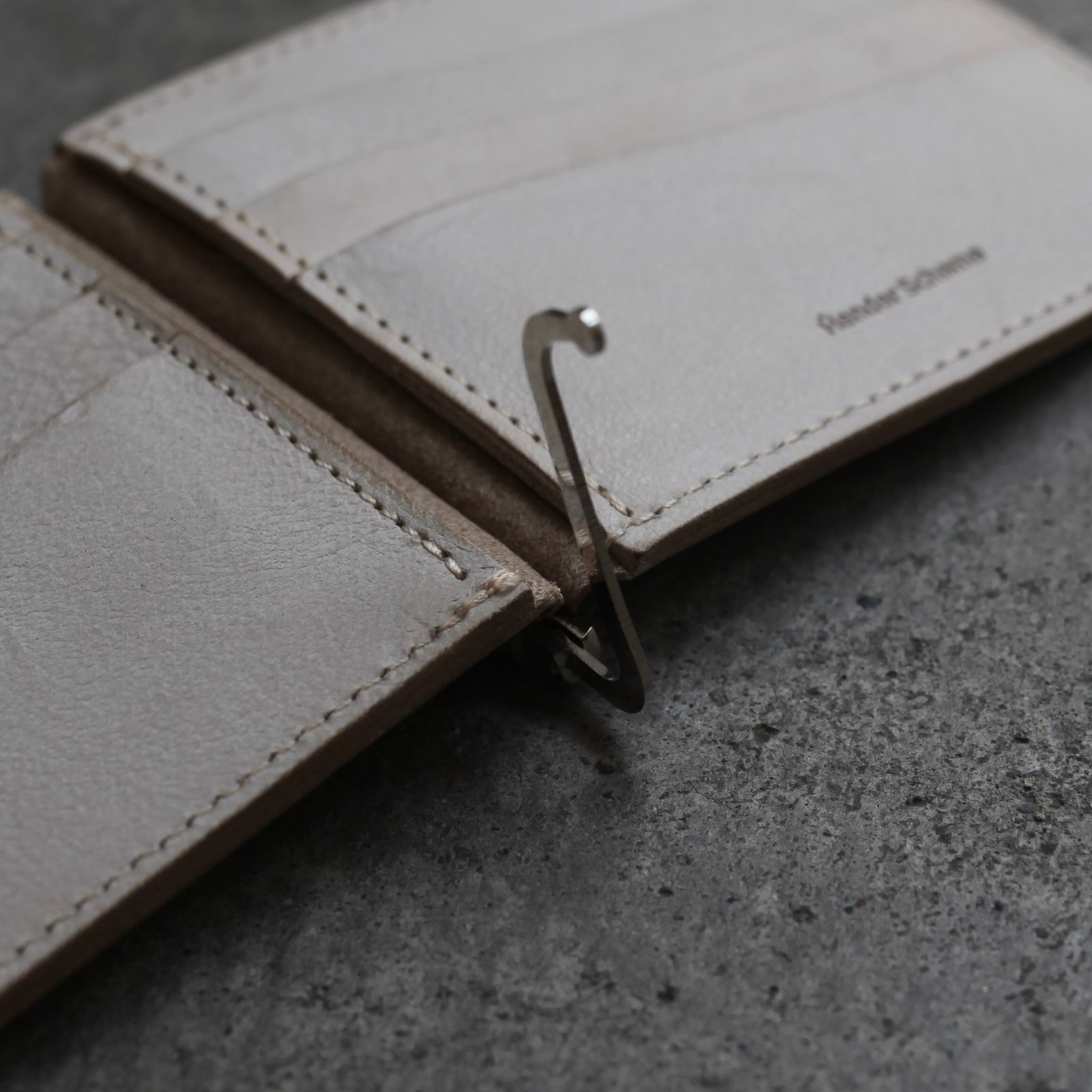 【残りわずか】Money Clip(IVORY)