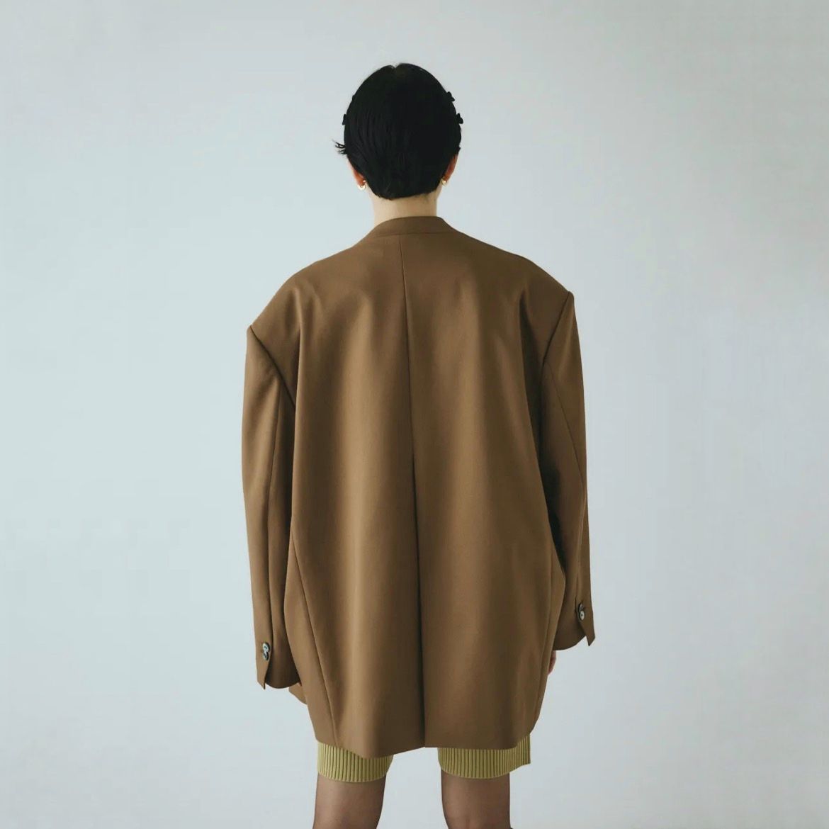 【残り一点】No Collar Over Jacket