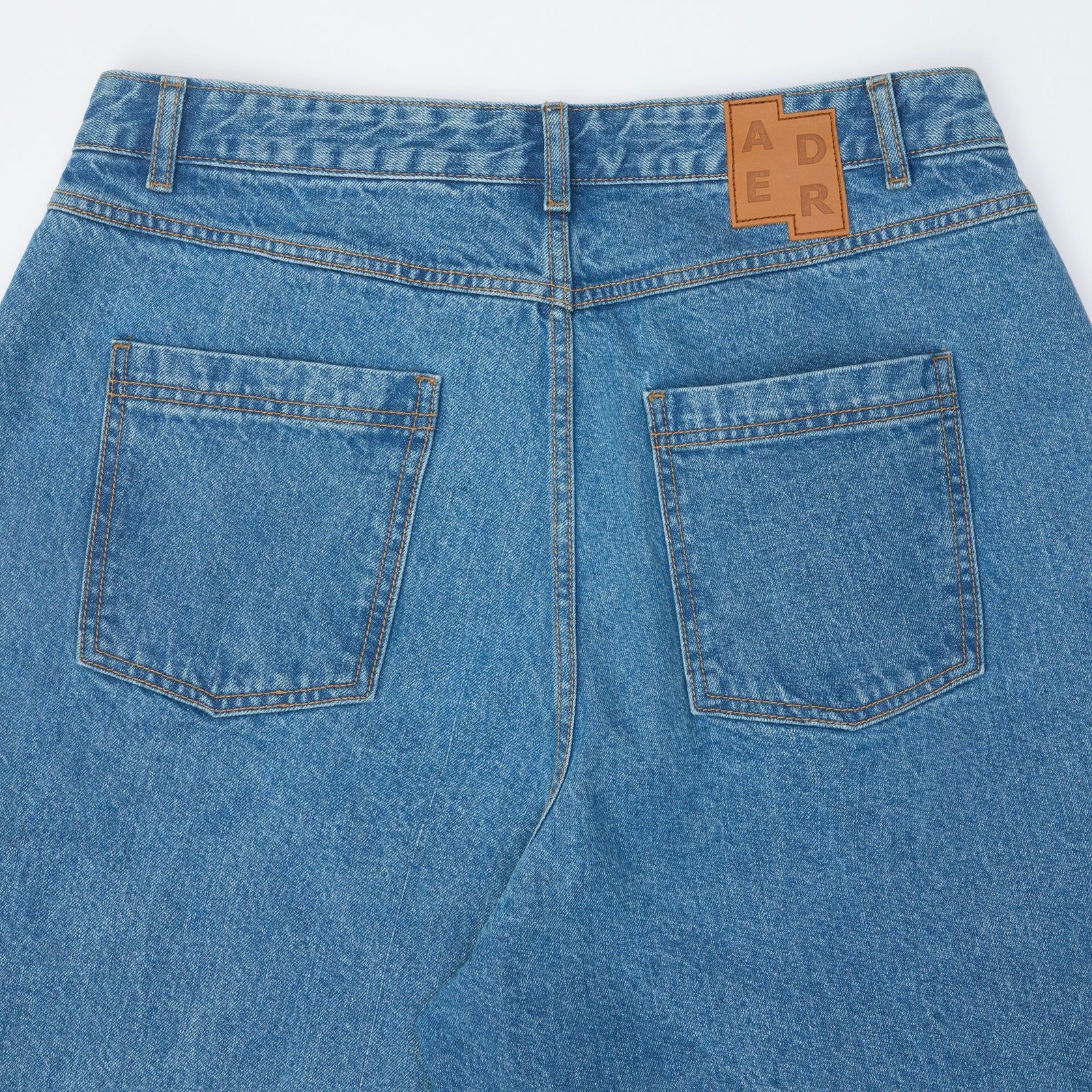 【残り一点】Sig; SV Tag short jeans 01