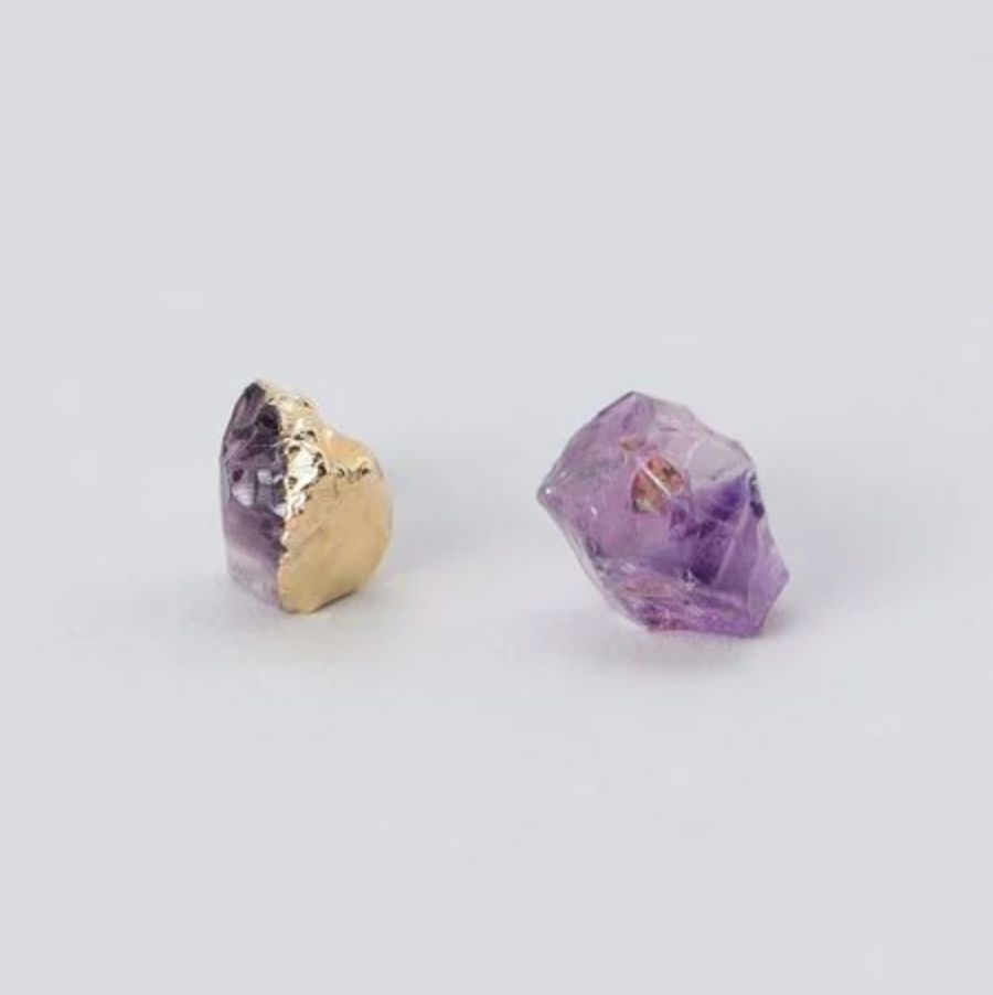 【お取り寄せ注文可能】Rough Stone Amethyst Earrings(両耳用）