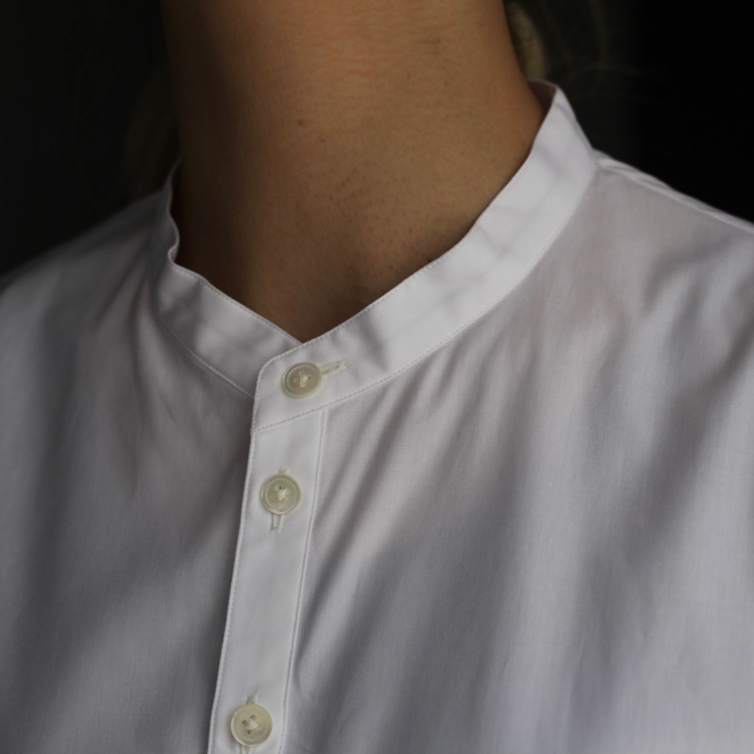 ATON - 【残りわずか】Suvin Broad Band Collar Shirt | ACRMTSM