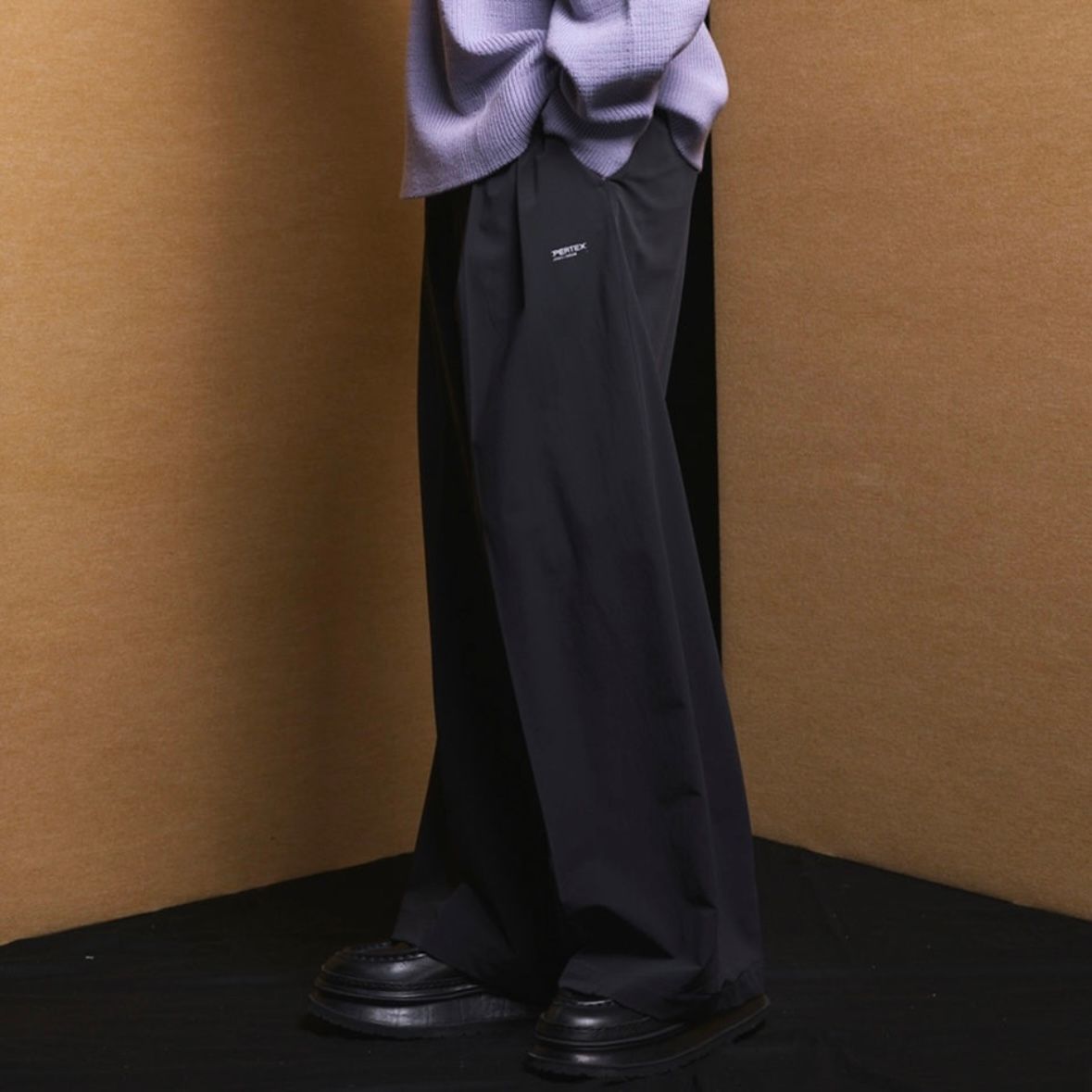 【残り一点】Prime-Wide Two-tuck Trousers(PERTEX)