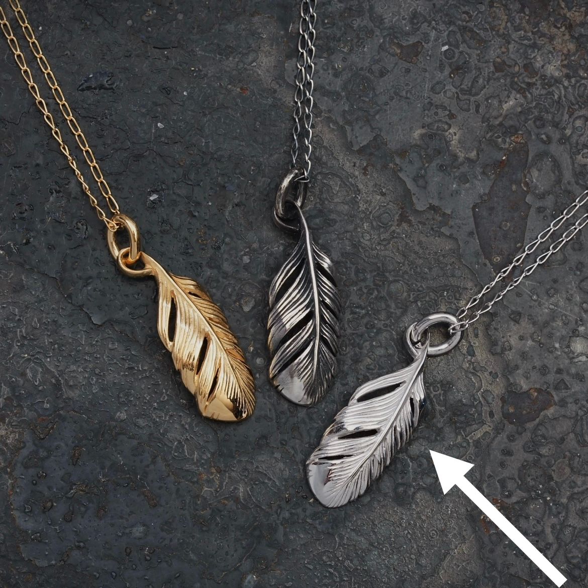 【お取り寄せ注文可能】EX Tiny Feather Necklace(SILVER)