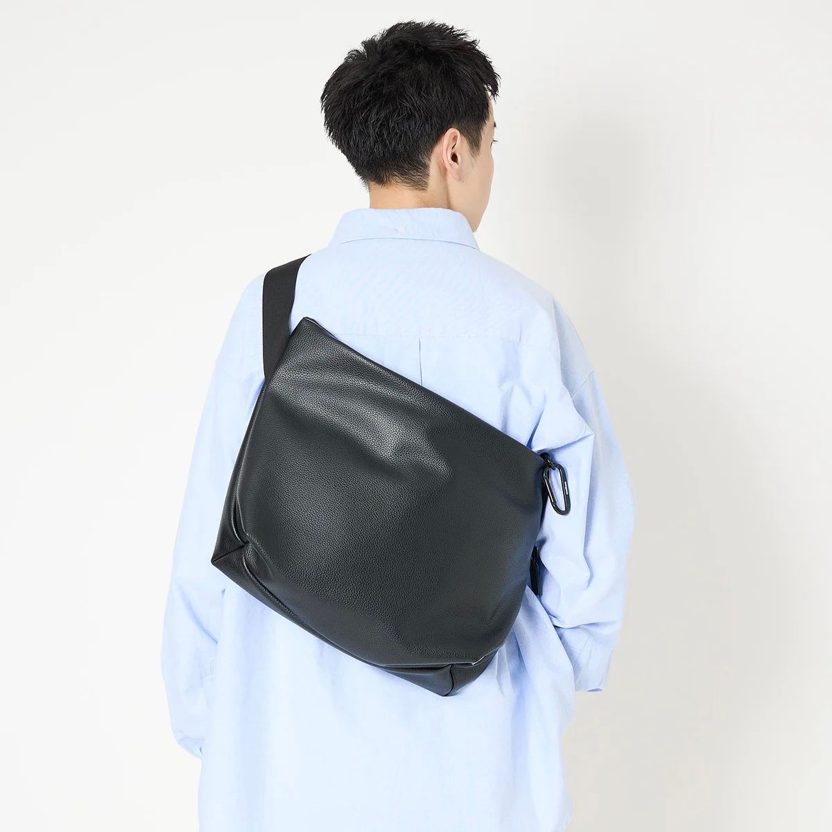 【残り一点】Leather Messenger Bag(M)