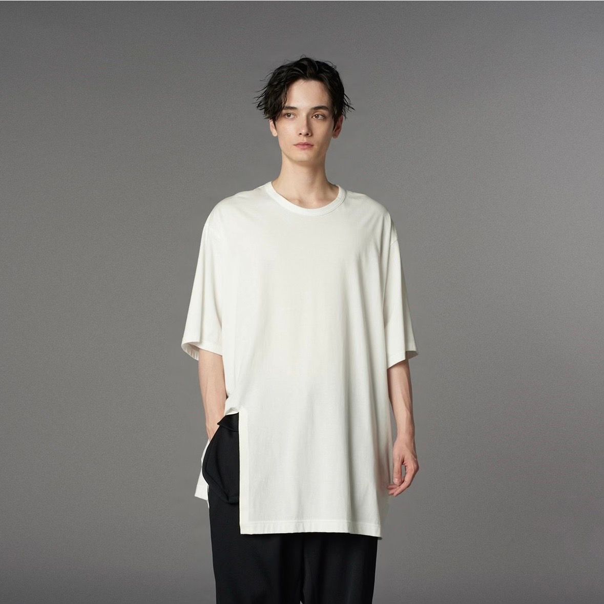 【残り一点】スリット半袖ジャンボTシャツ