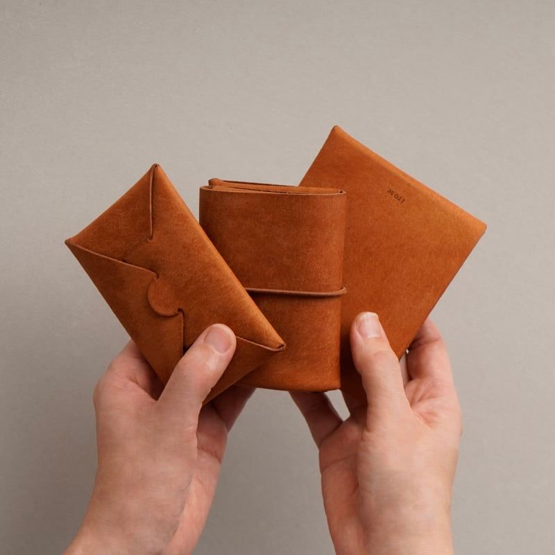 【残り一点】Seamless Card Case(VAQUETA LEATHER)