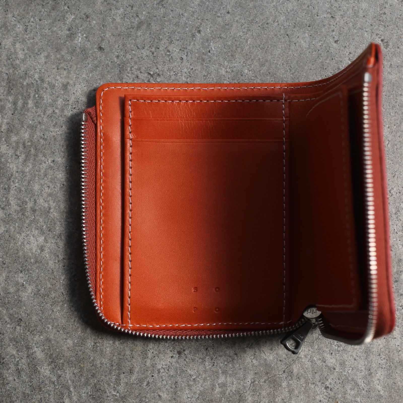 【残り一点】Small L Zip Purse(KIP)