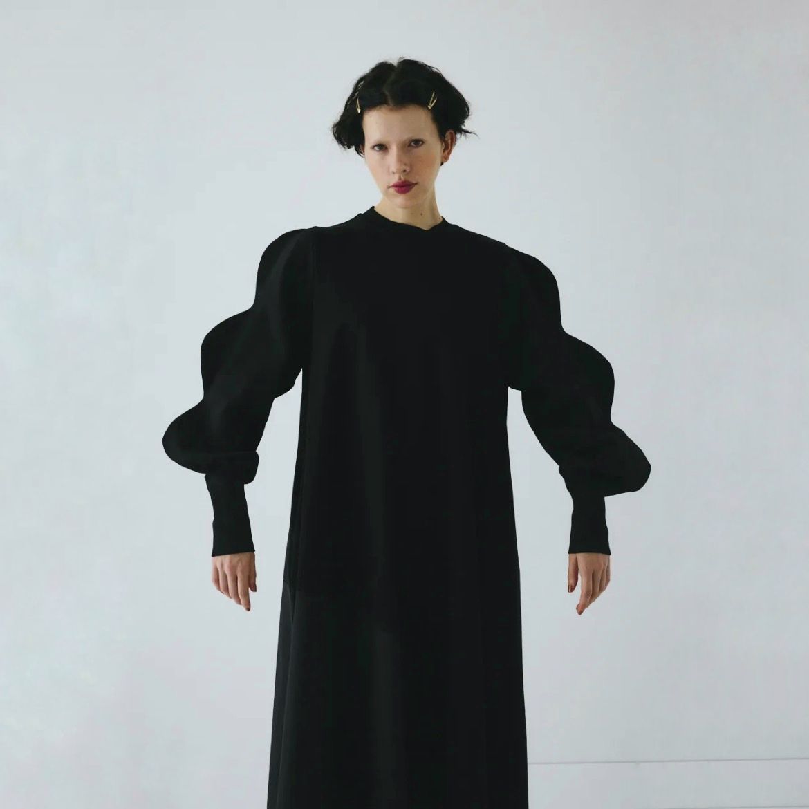 【残り一点】Mountain Sleeve Docking Dress