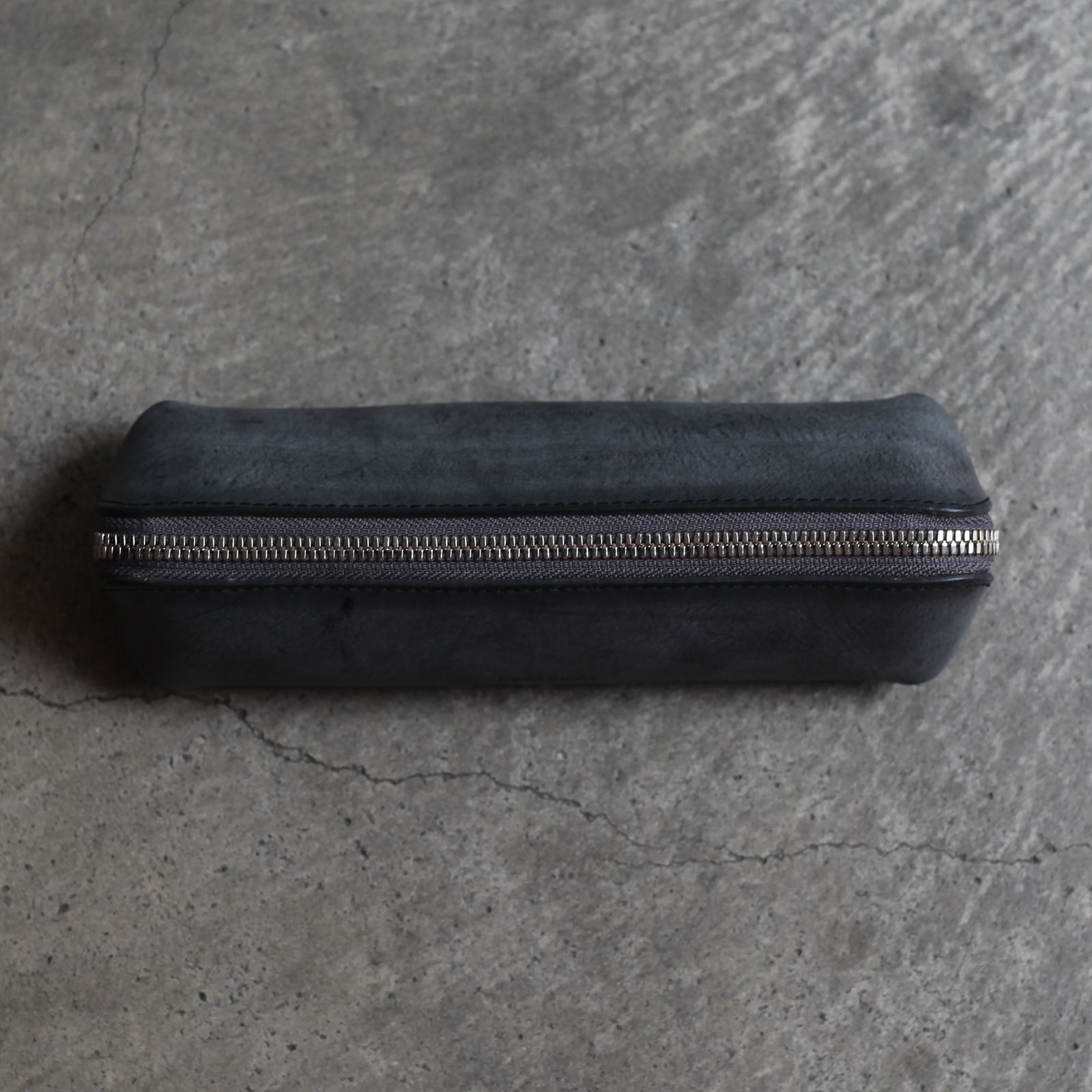 【残りわずか】Lean Pen Case(BLACK)