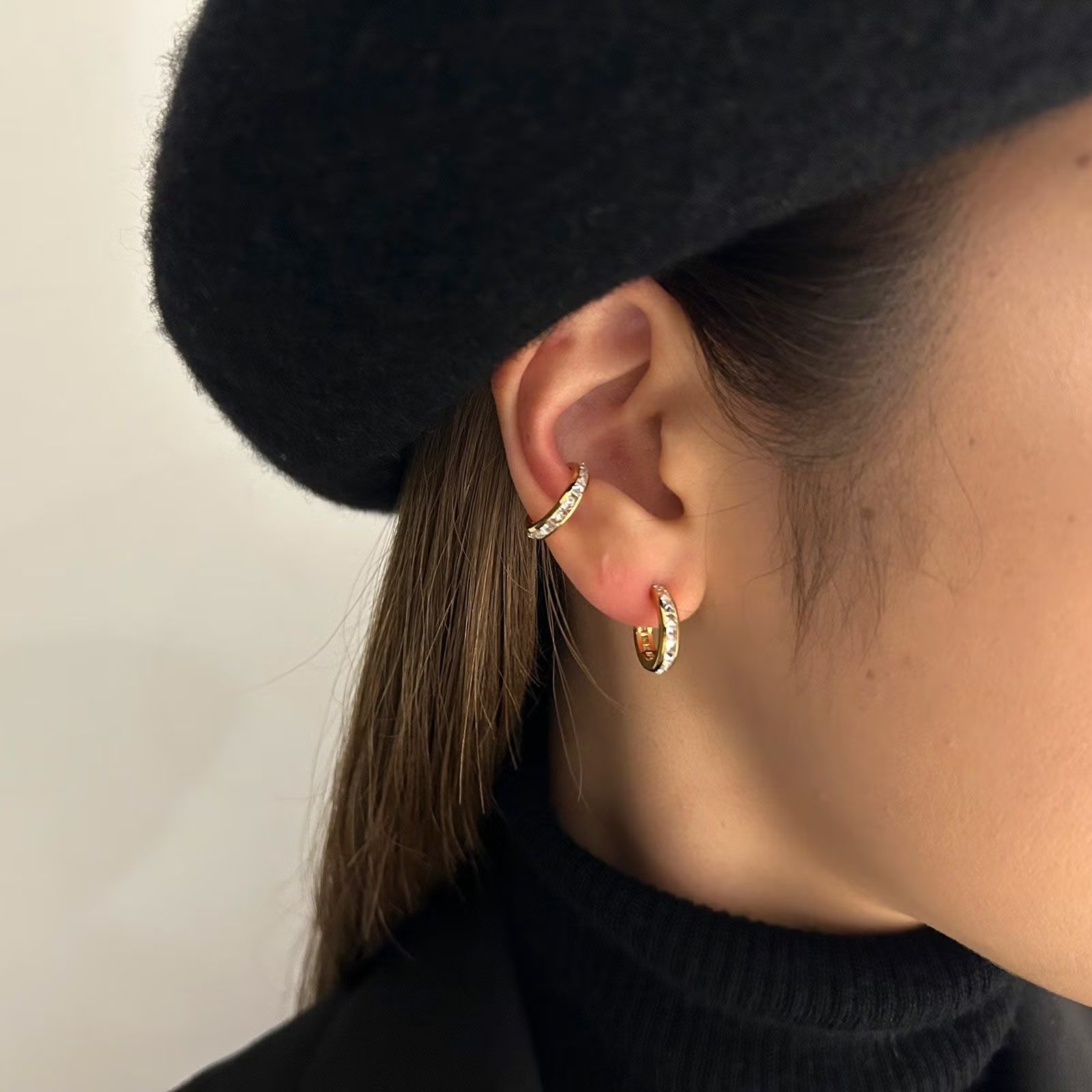 【お取り寄せ注文可能】Reverse Hoop Ear Cuff
