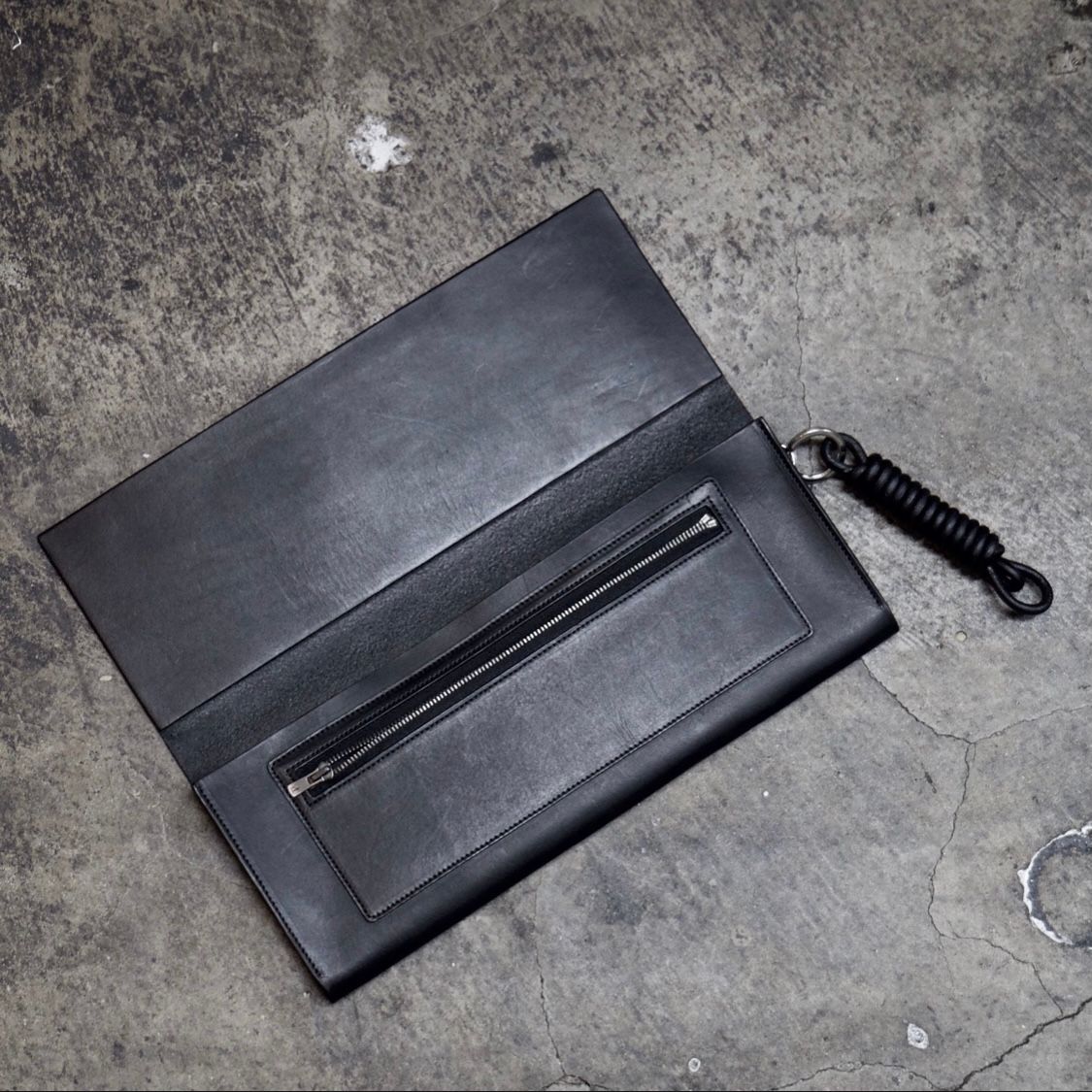 【お取り寄せ注文可能】Knit Grip Clutch Bag