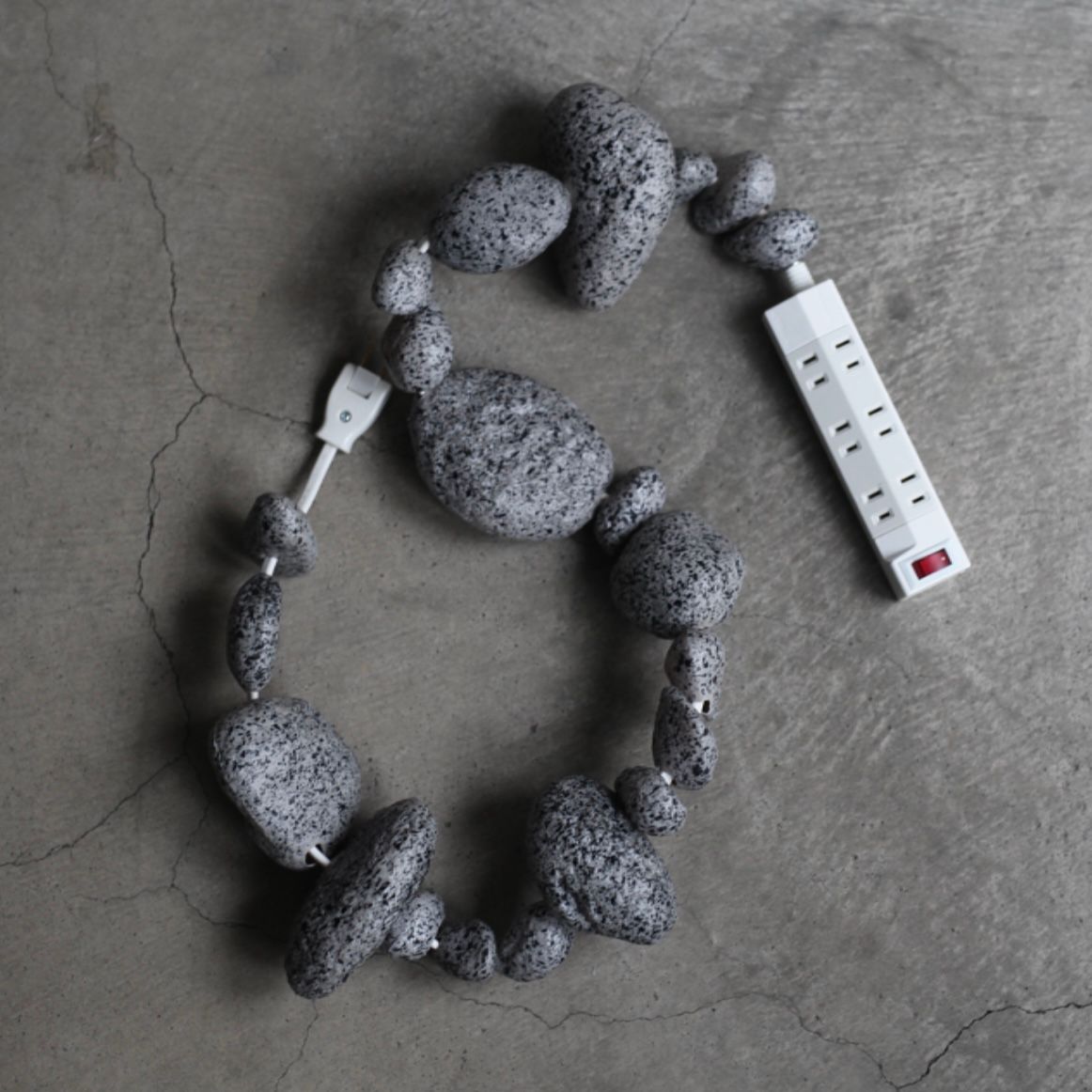 Cable jewelry multi plug＜Black&Black＞