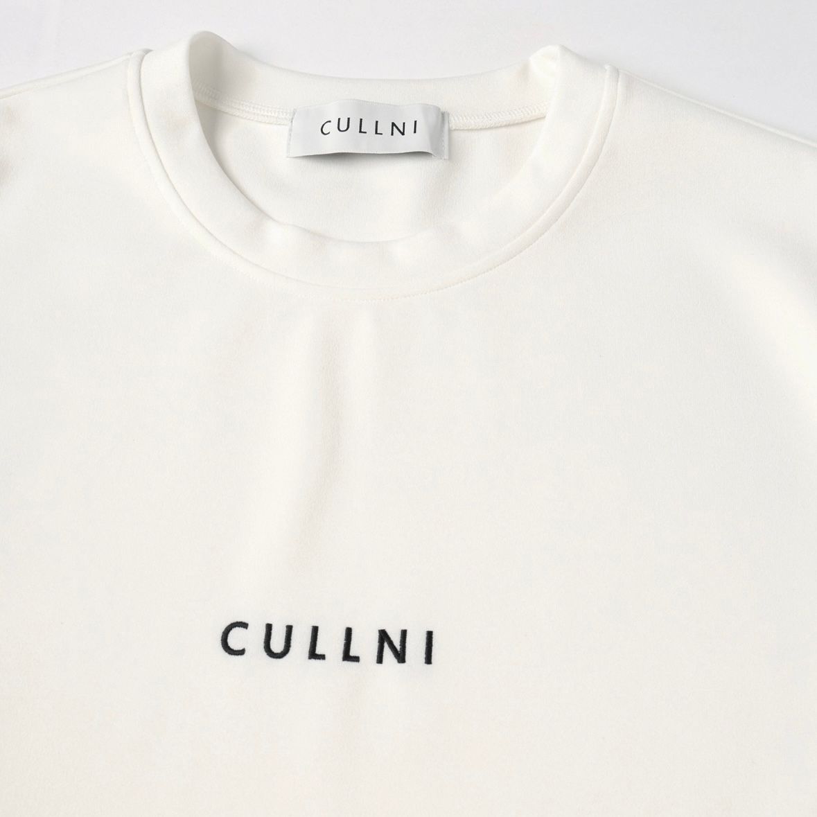 【残りわずか】Cullni Logo Embroidery Short Sleeve Pullover