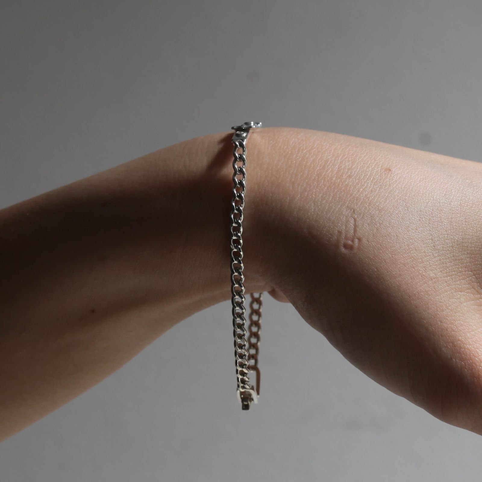 【残り一点】Victorian Shoe Buckle Plate Curb Chain Bracelet