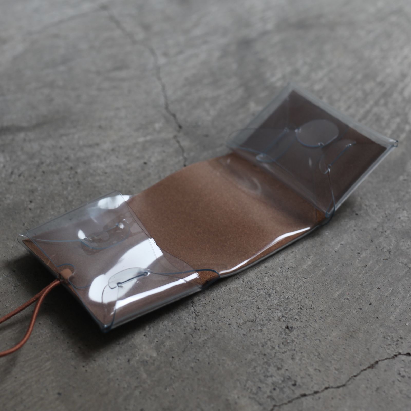 【残り一点】Seamless Compact Wallet "PVC"