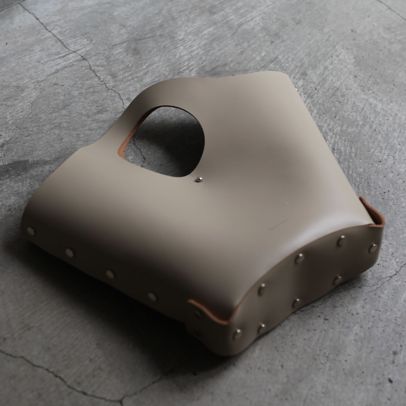 【残り一点】Assemble Basket Bag_M(BEIGE)