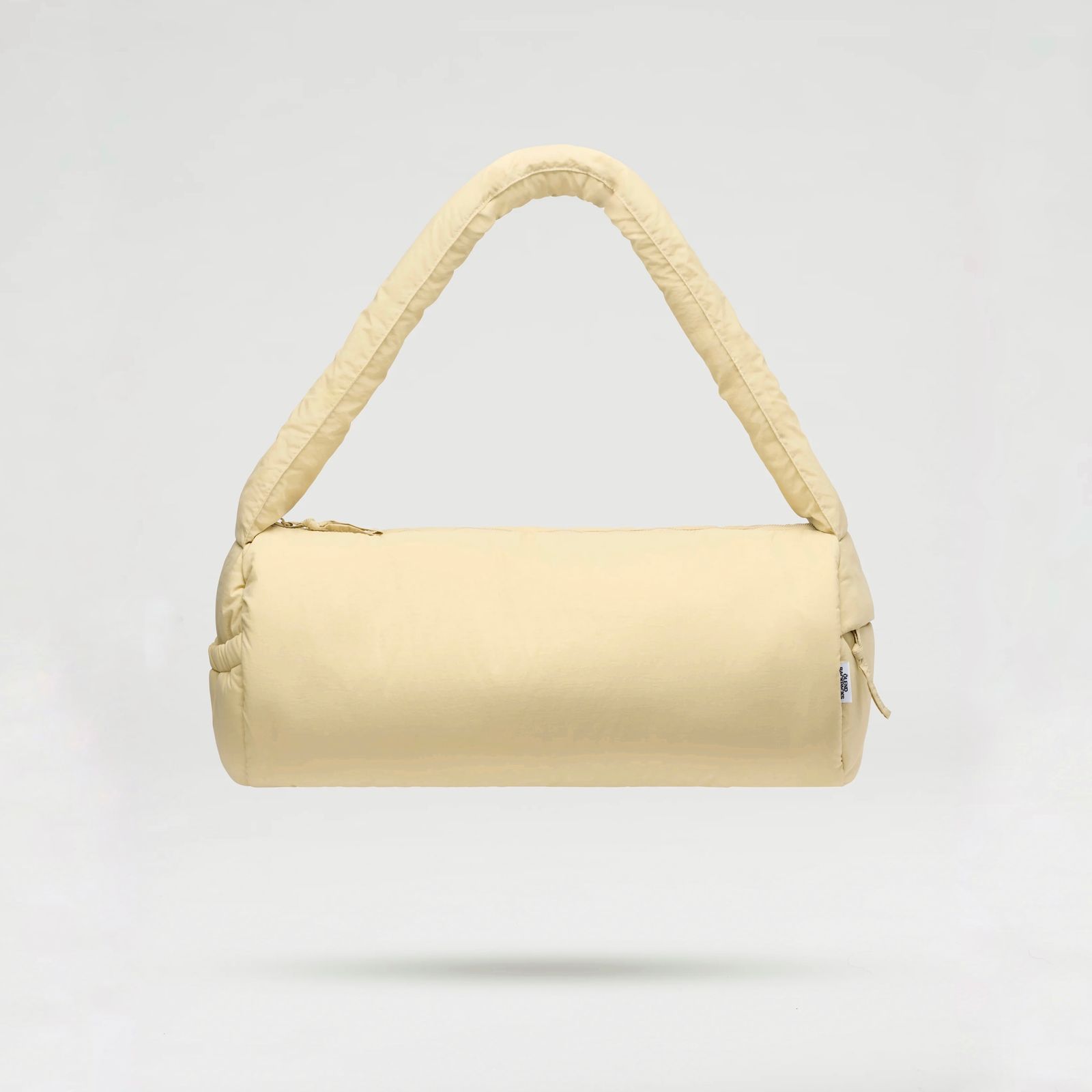 ★OLEND★ パフィーダッフルバッグ 送料関税込 楽天市場】【正規販売店】オレンド OLEND ショルダーバッグ