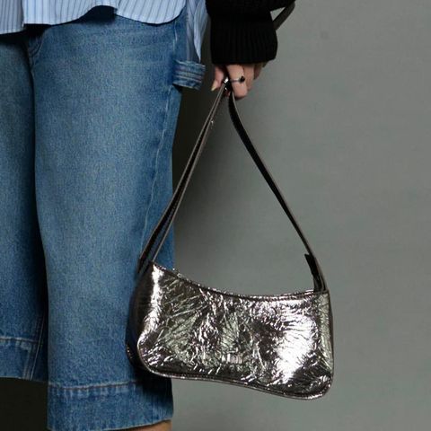 【残りわずか】Skinny Shoulder Bag