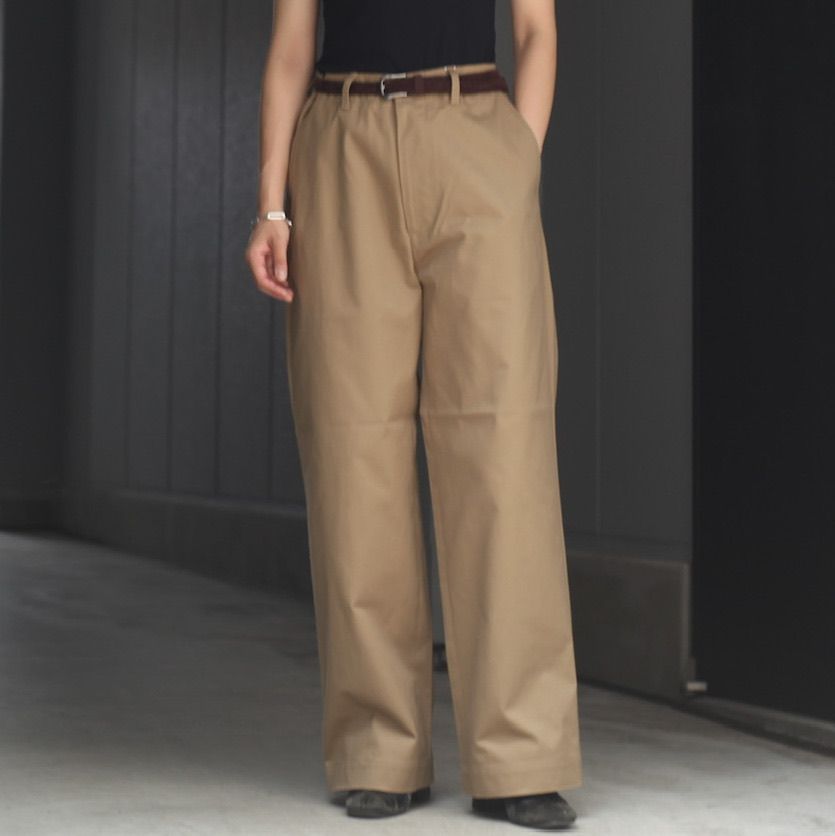 UNIVERSAL PRODUCTS - 【残り一点】No Tuck Chino Trousers | ACRMTSM ...