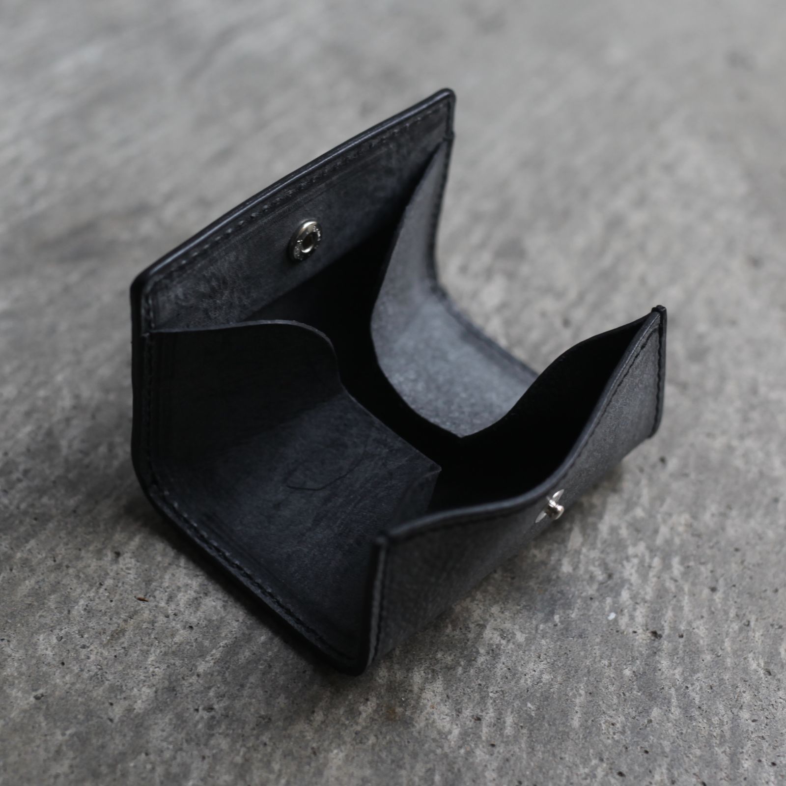 【再販売通知受付可能】Clasp Coin Case(BLACK)
