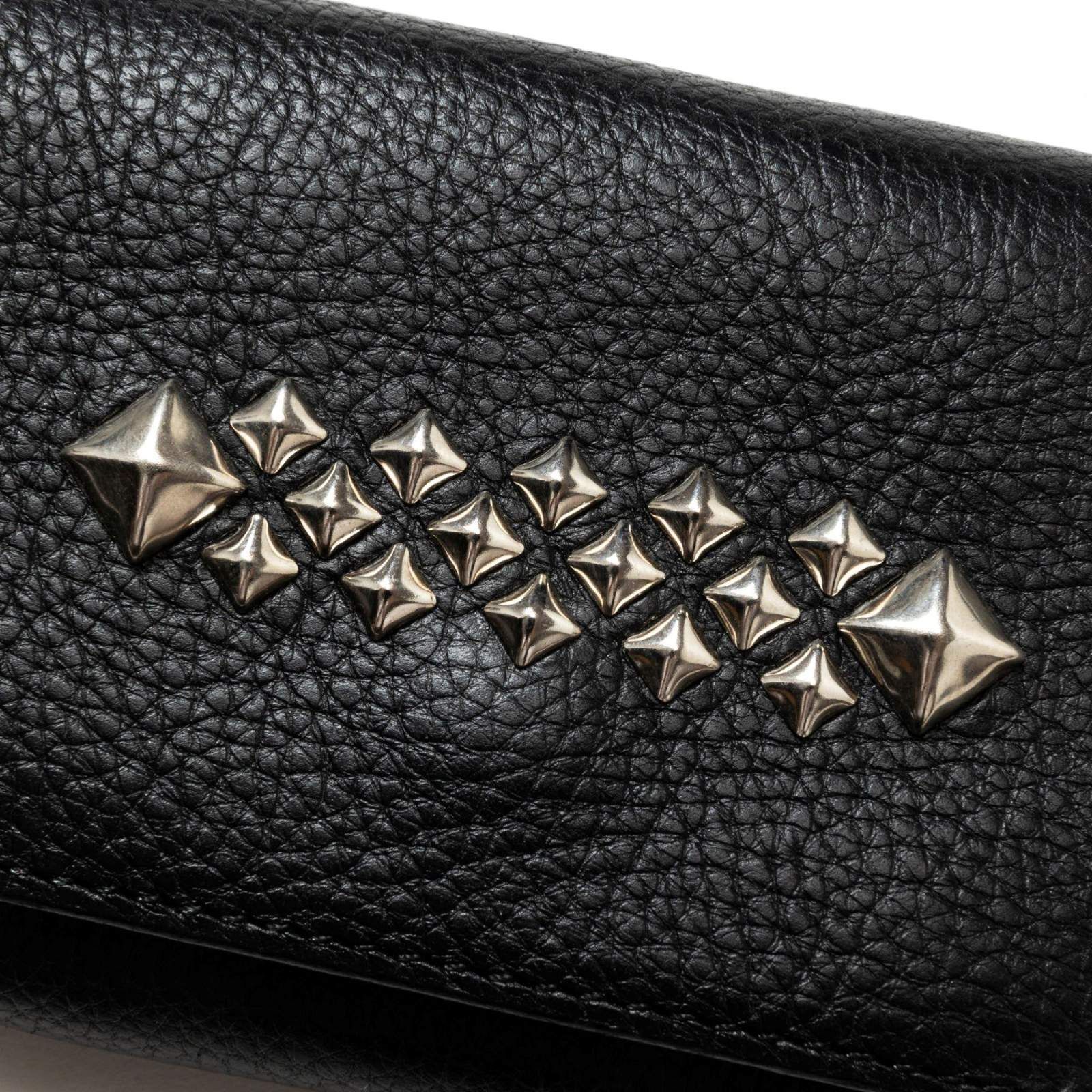 【再販売通知受付可能】Studs Leather Multi Wallet