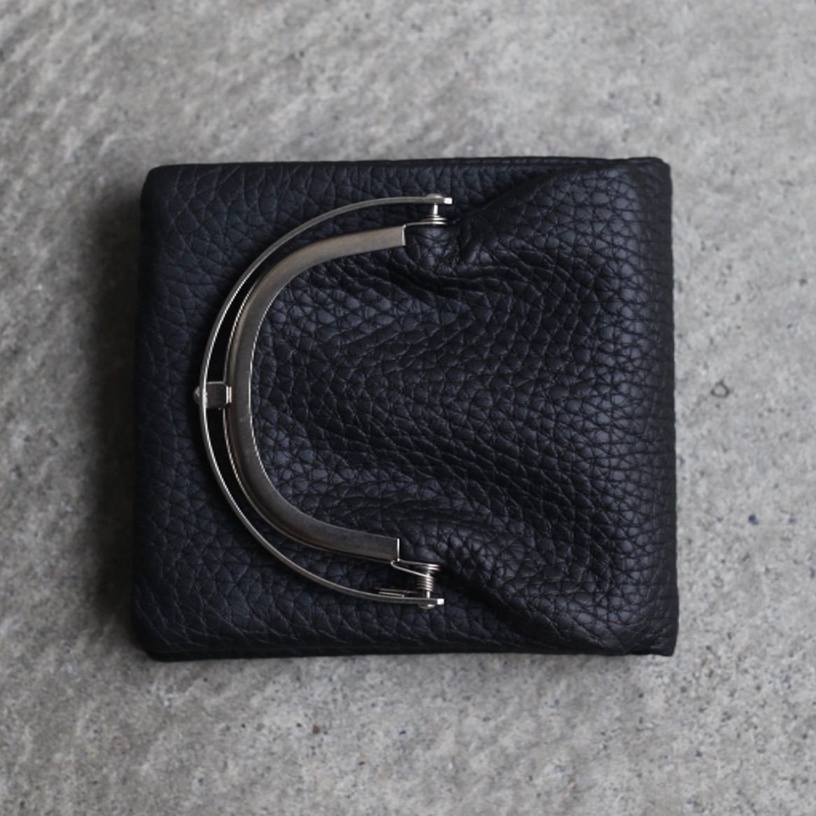 ED ROBERT JUDSON【エドロバートジャドソン】frame half wallet