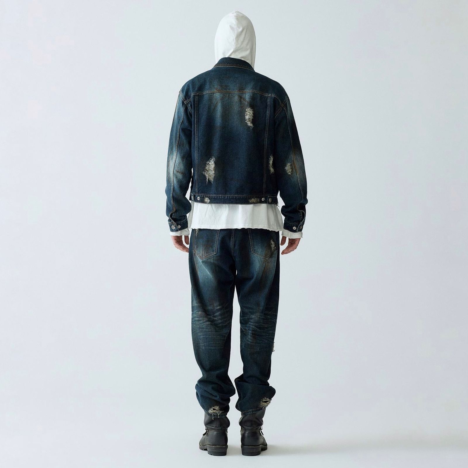STAR☆ DAMAGED SWEAT｜CONVERSE TOKYO (コンバーストウキョウ