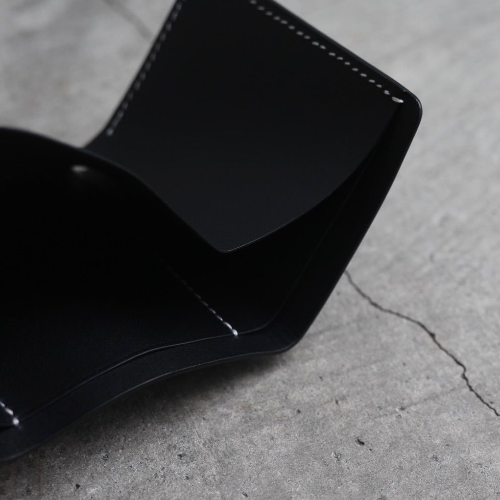 【残り一点】Coil Spring Trifold Wallet(HOOKE_COW)