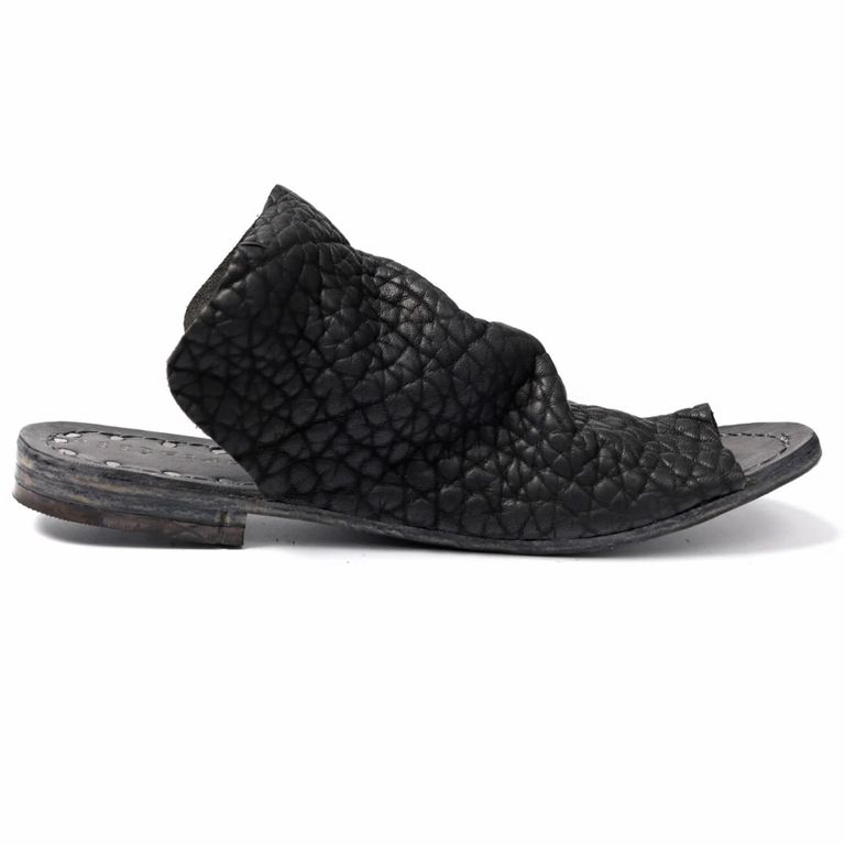 レザー種類 : BULL SHRINK(BLACK)
※商品ページ画像のレザー及び、仕様はサンプルとしてご覧ください。