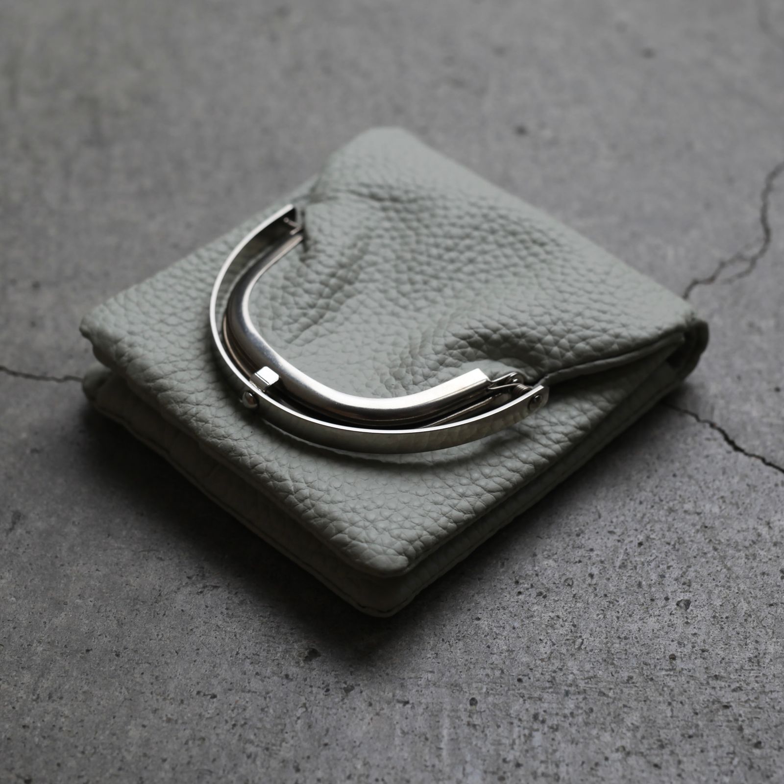 【残り一点】Frame Half Wallet(ODD_COW)