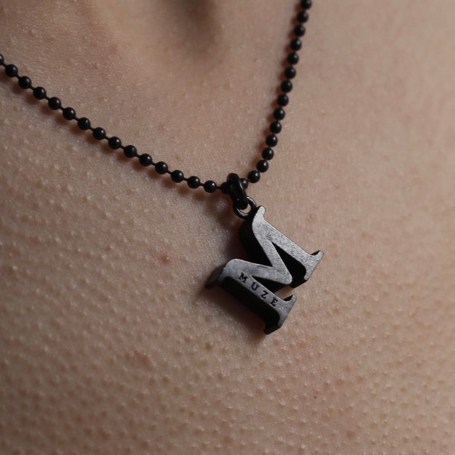 MUZE - 【残り一点】M Logo Necklace(MATTE BLACK) | ACRMTSM ONLINE STORE