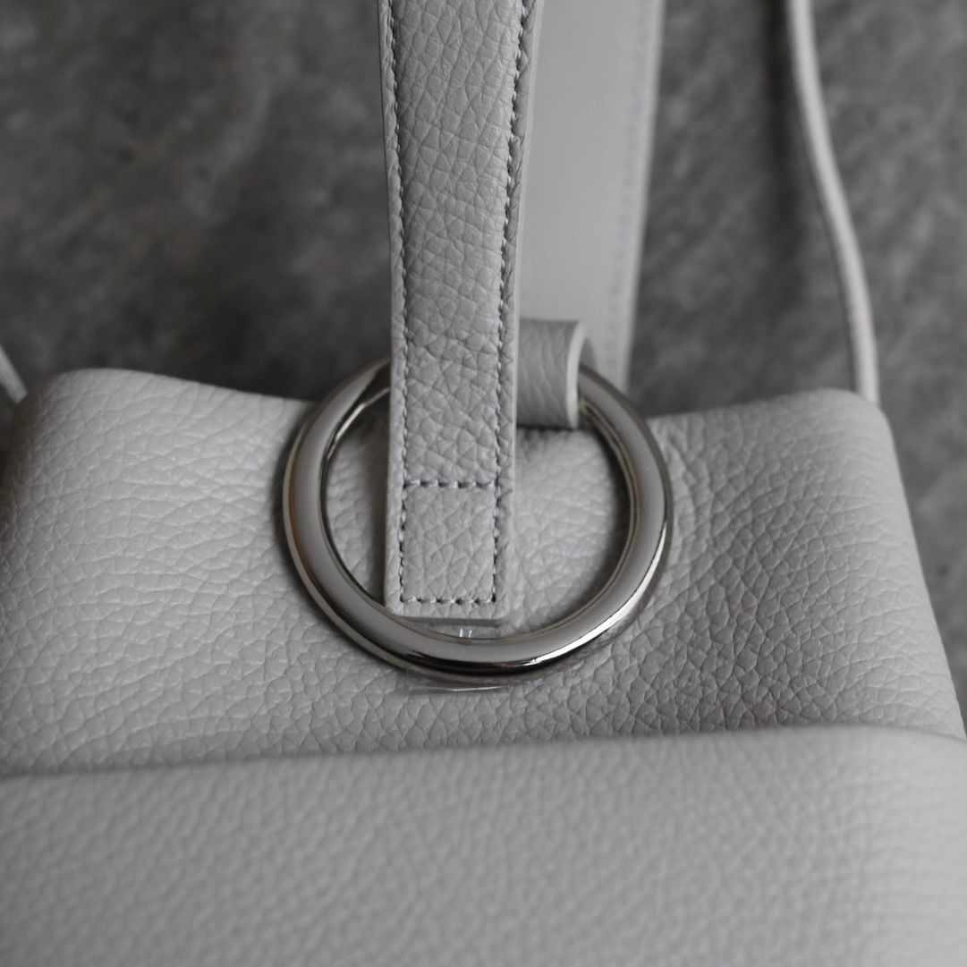 【残りわずか】Round Handle