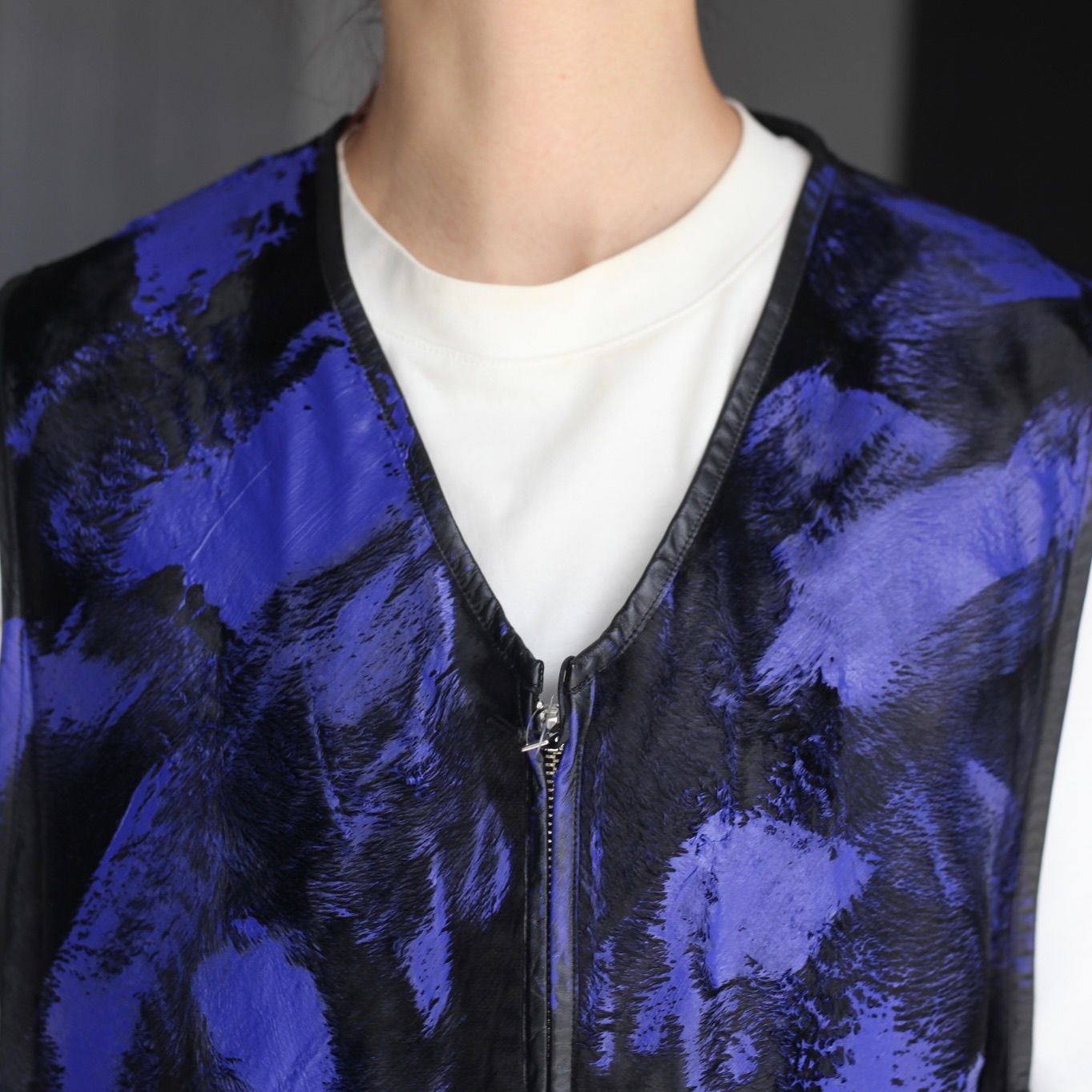 YOKE - 【残り一点】Hand Painted Velvet Zip Vest | ACRMTSM YOKE - 【残り一点】Hand Painted Velvet Zip Vest | ACRMTSM