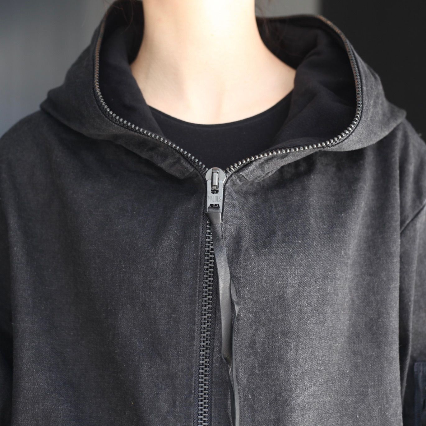 【残りわずか】Slash Seam Flight(NOIR)