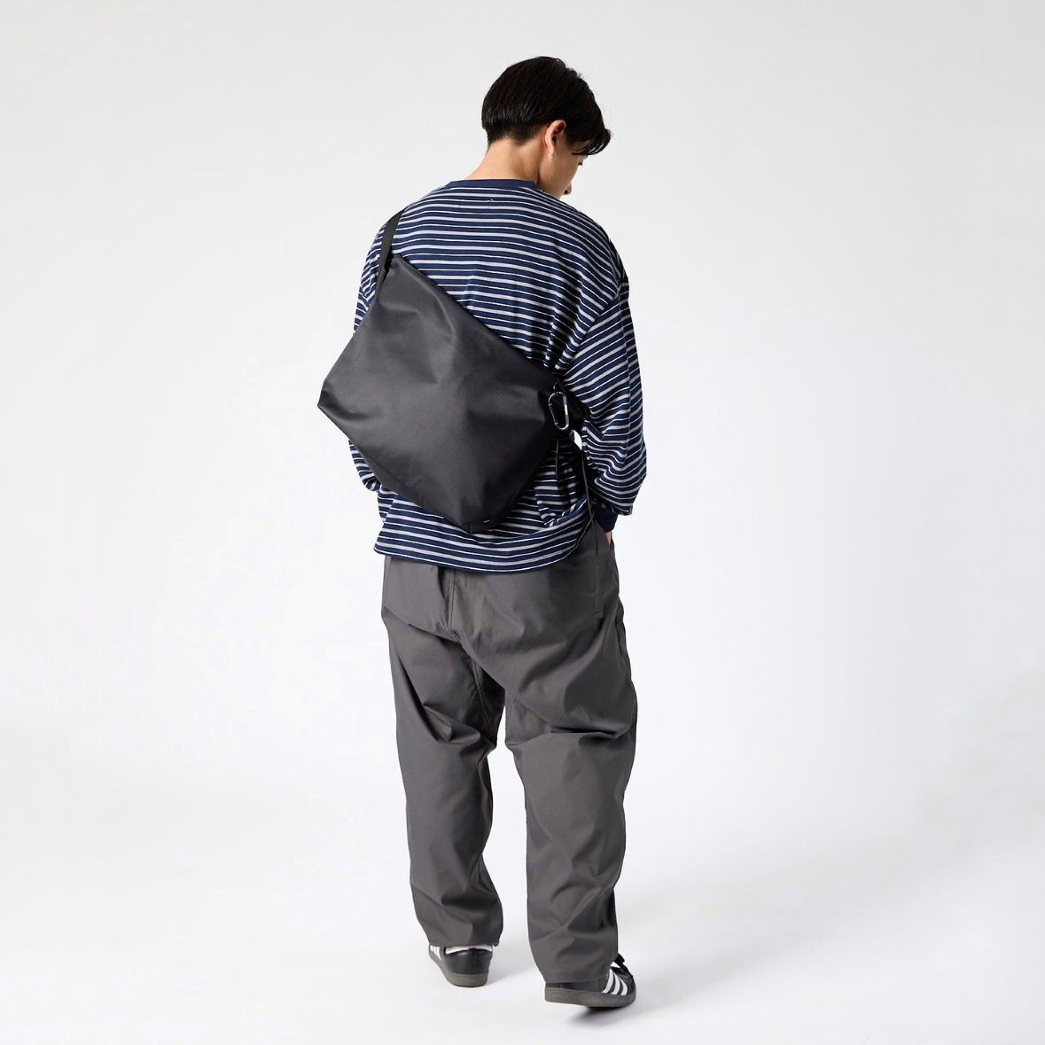 【残り一点】Nylon Messenger Bag(M)