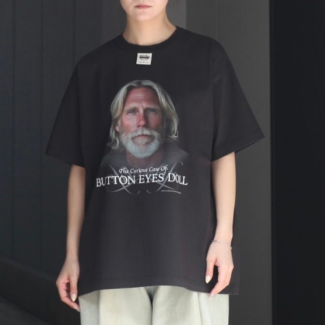 【残りわずか】"Button Eye Doll" H-S Tag Tee
