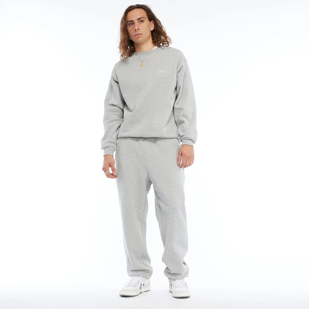 【残りわずか】Classic Small Logo Crewneck