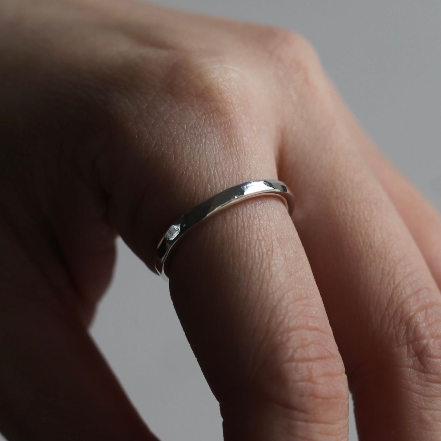 【残り一点】Oval Hammered Ring(2.5mm)