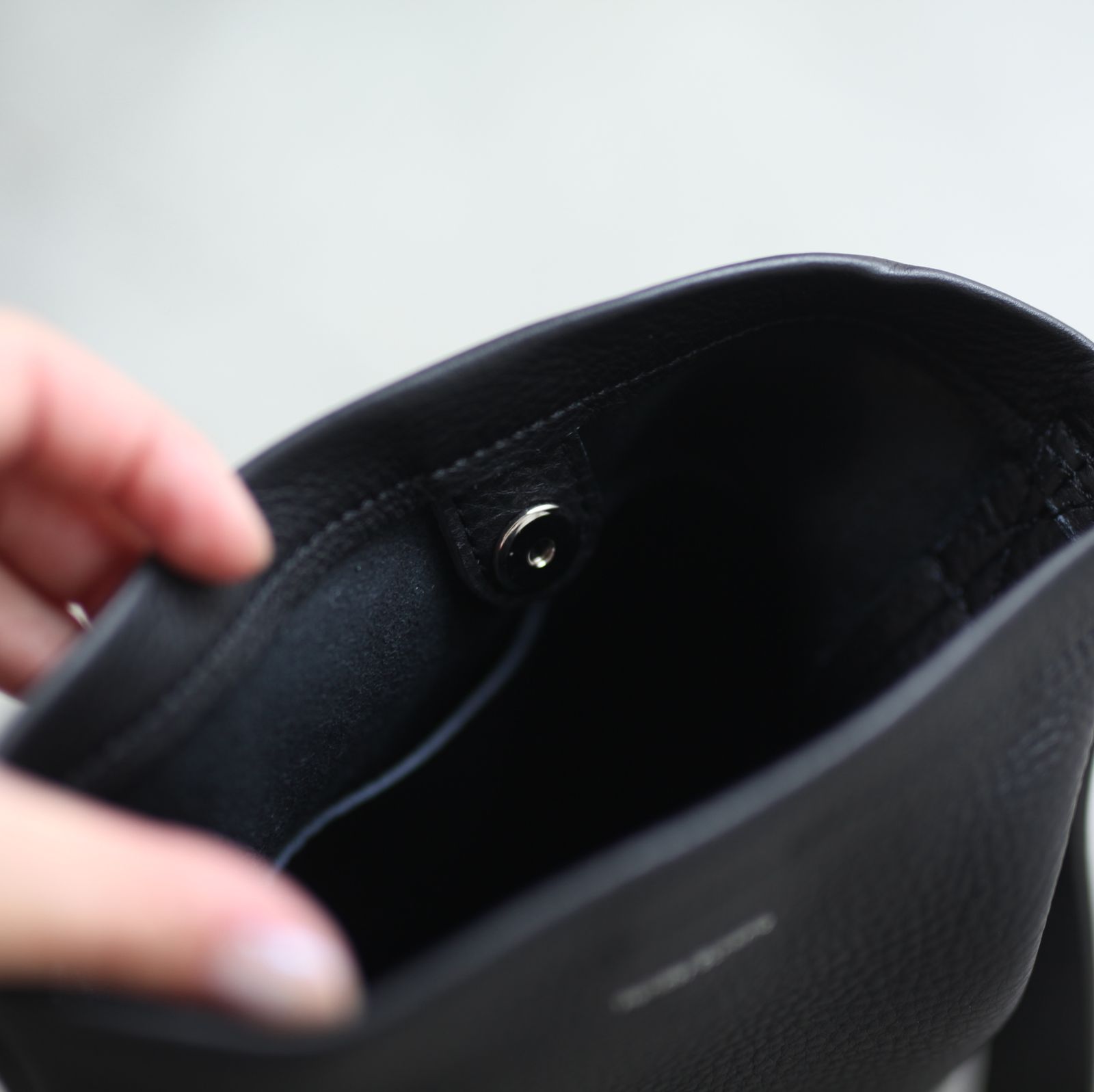 【再販売通知受付可能】One Side Belt Bag Small(BLACK)