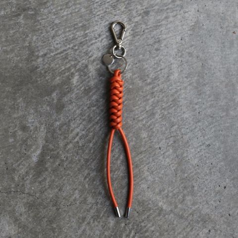 【残り一点】Cristy Snakeknot Charm(STCOW)