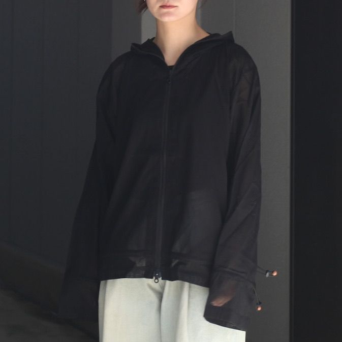 【残り一点】Trtrbz Hoodie