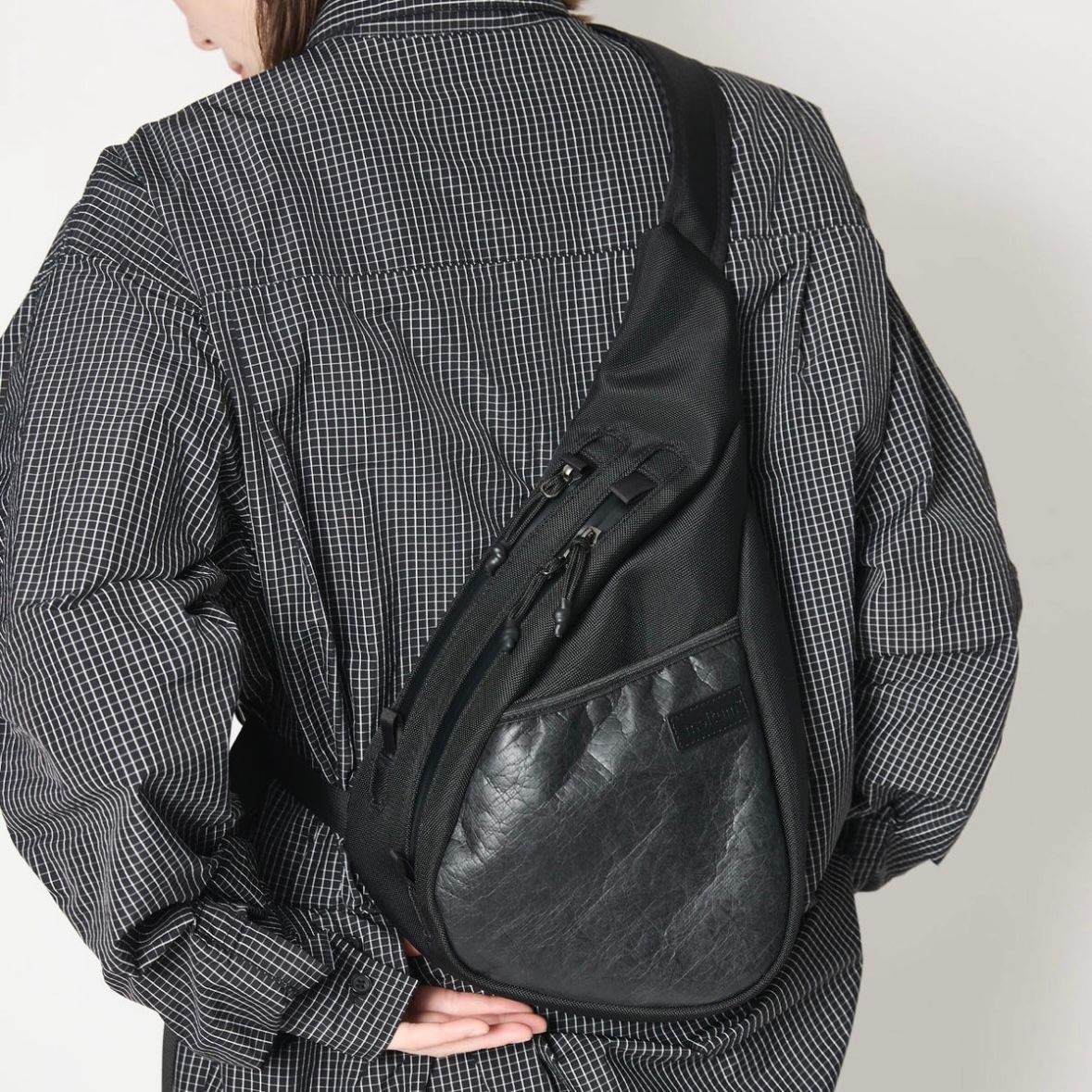 【残り一点】Tyvek®︎ Oneshoulder Bag