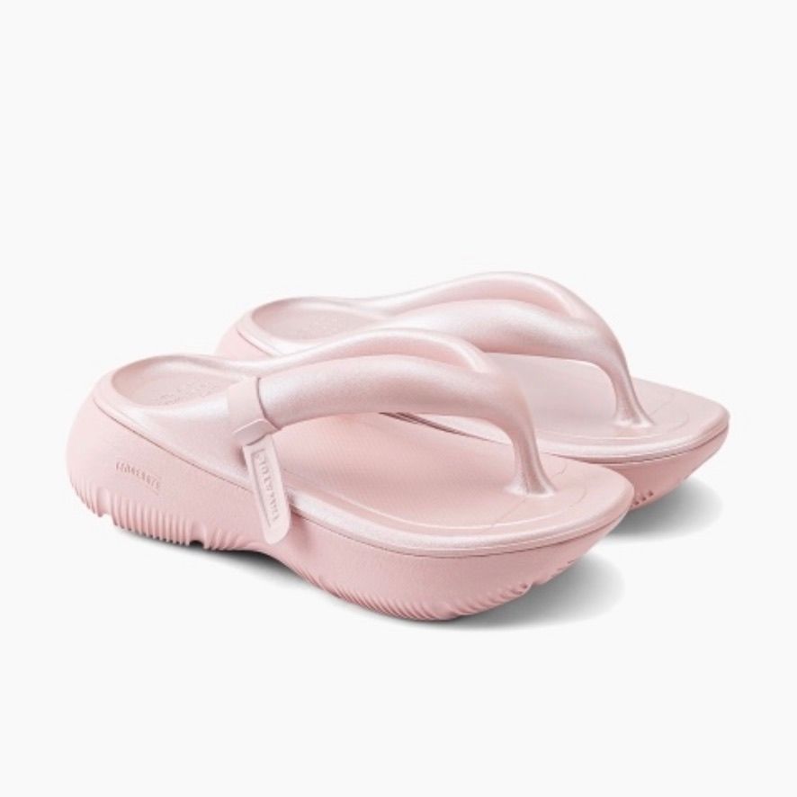 ☆【TAW&TOE】☆サンリオコラボ☆ZEROVITY PLUMPY☆ TAW&TOE x SANRIO】サンリオ コラボ Zerovity Plumpy (TAW&TOE
