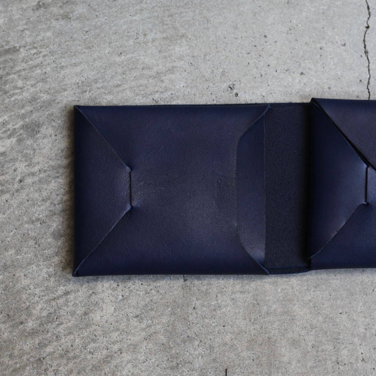 【残り一点】Seamless Short Wallet