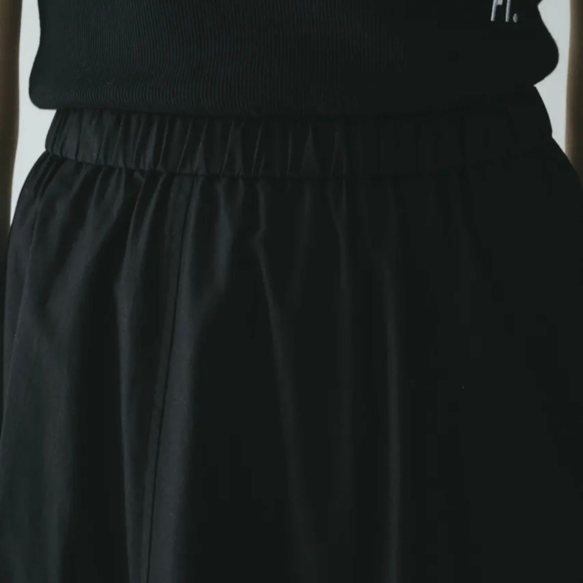 【残り一点】Asymmetry Hem Skirt