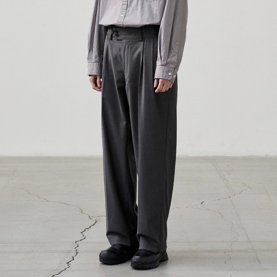 【再販売通知受付可能】Santiago Slacks