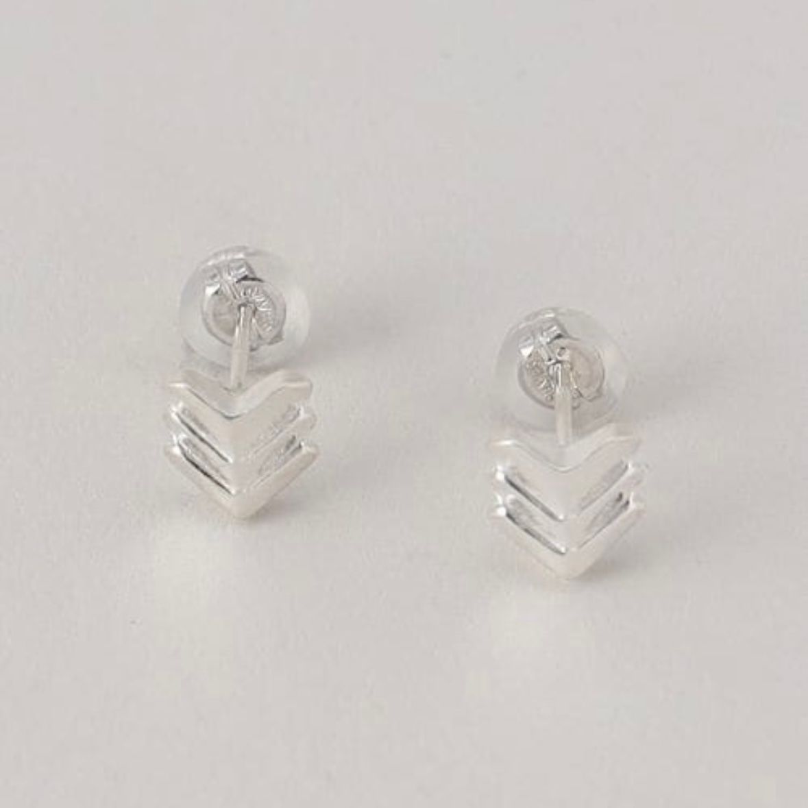 【残り一点】YU-KIN ZG Dot Earrings(両耳用）
