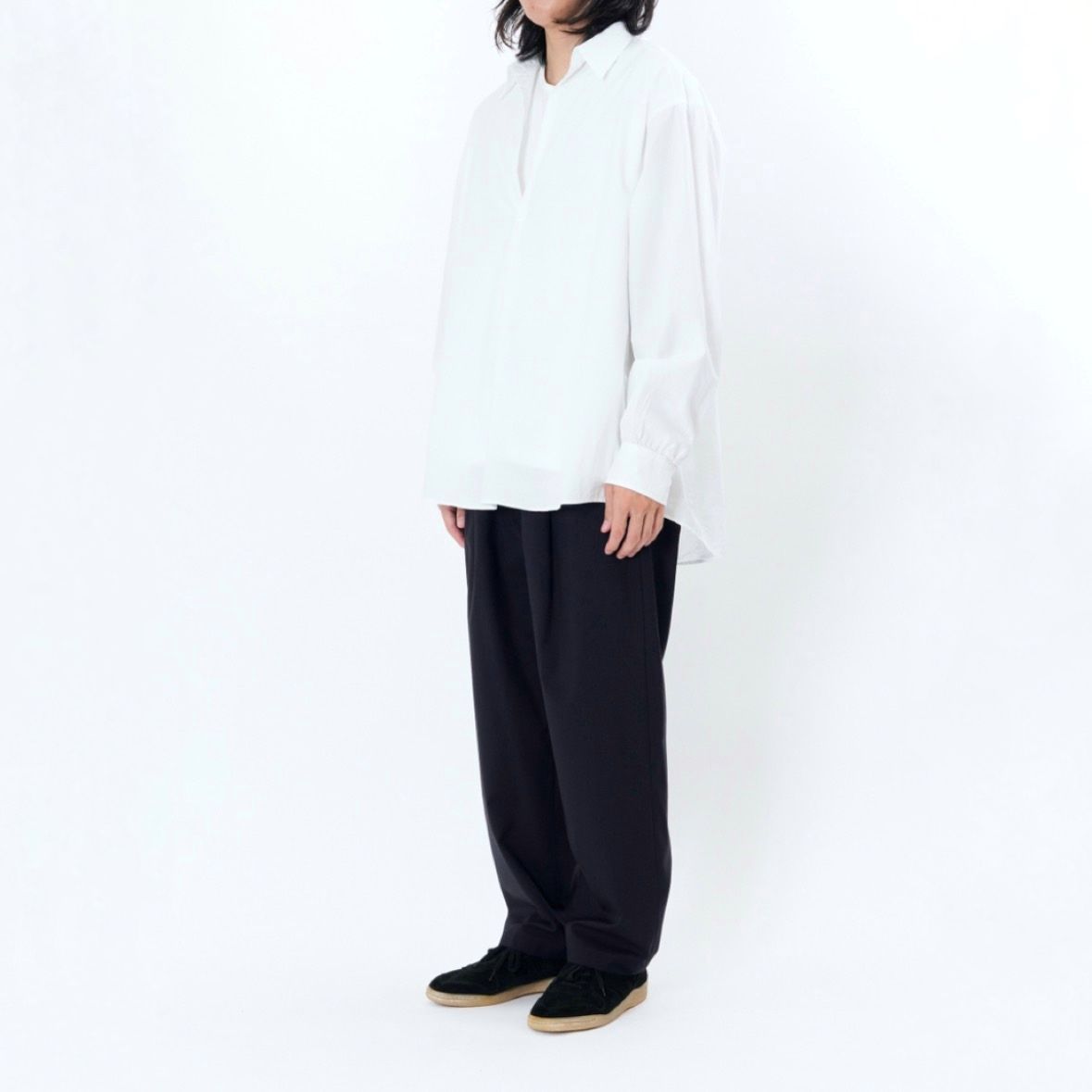 UNIVERSAL PRODUCTS - 【残り一点】Wool Easy Trousers UNIVERSAL PRODUCTS - 【残り一点】Wool Easy Trousers
