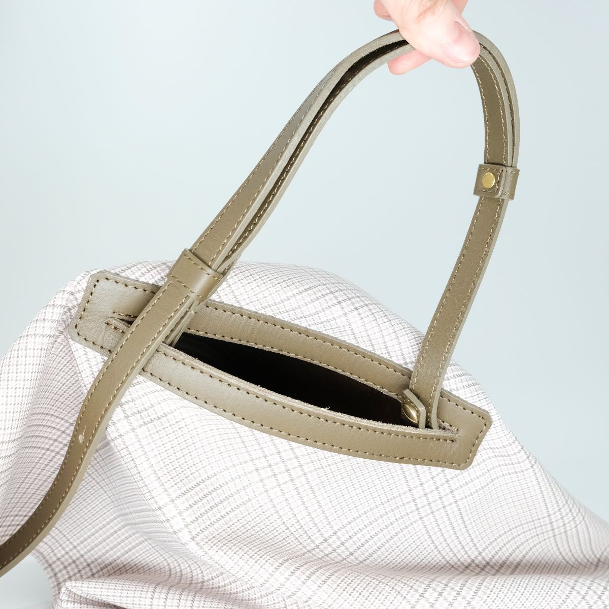 【残りわずか】Detachable Scarf Shoulder