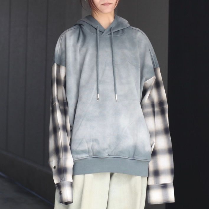 【残り一点】2in1 Hoodie with Check Sleeve